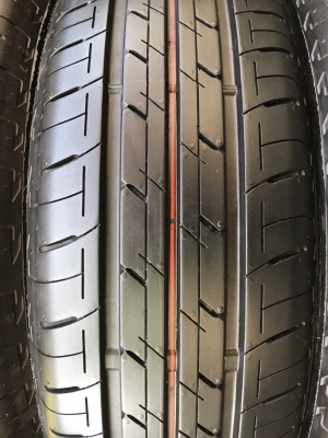 ยางป้ายแดง Bridgestone 175-65-14 ปี 18 หนานิ่ม มีตุ่ม