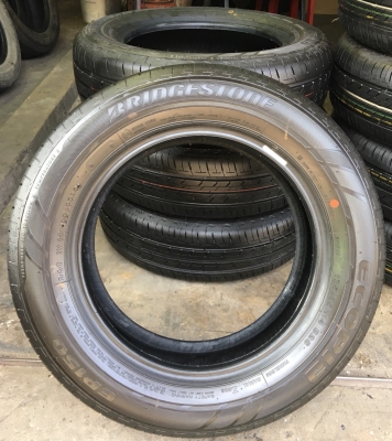 ยางป้ายแดง Bridgestone 175-65-14 ปี 18 หนานิ่ม มีตุ่ม ยางป้ายแดง Bridgestone 175-65-14 ปี 18 หนานิ่ม มีตุ่ม