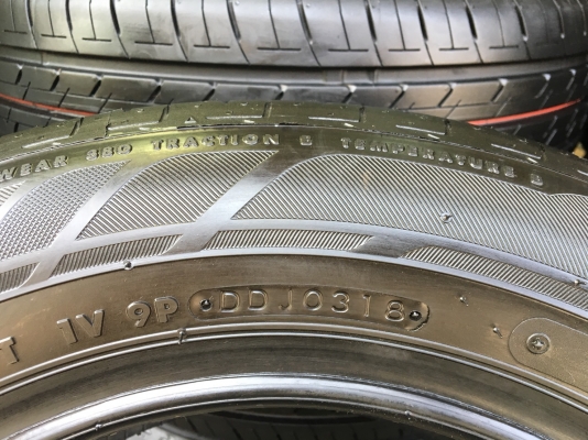 ยางป้ายแดง Bridgestone 175-65-14 ปี 18 หนานิ่ม มีตุ่ม