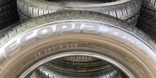 ยางใหม่ป้ายแดง 185-65-15 Bridgestone ตุ่มอลัง เส้นสีจัดๆ ยางใหม่ป้ายแดง 185-65-15 Bridgestone ตุ่มอลัง เส้นสีจัดๆ