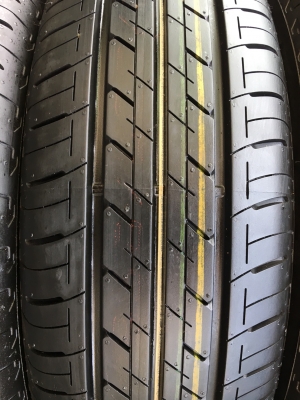 ยางใหม่ป้ายแดง 185-65-15 Bridgestone ตุ่มอลัง เส้นสีจัดๆ