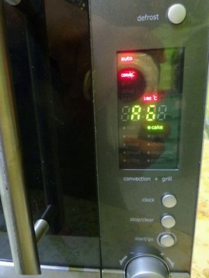 ไมโครเวฟอีเล็คโทรลักซ์ ไมโครเวฟอีเล็คโทรลักซ์