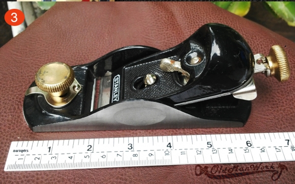 กบ Vintage Stanley No 9 1/2 adjustment of low angle block-plane ค.ศ 1904-1908 นำเข้าจากอังกฤษ ใช้งาน กบ Vintage Stanley No 9 1/2 adjustment of low angle block-plane ค.ศ 1904-1908 นำเข้าจากอังกฤษ ใช้งาน