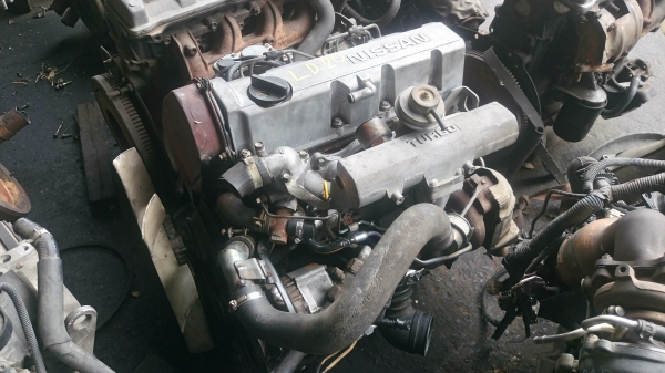 ขายเครื่องยนต์นิสสัน Ld20turbo