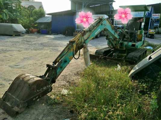 KOMATSU PC40-6 เอกสารอินวอย ราคา 220,000 รถสงขลา KOMATSU PC40-6 เอกสารอินวอย ราคา 220,000 รถสงขลา