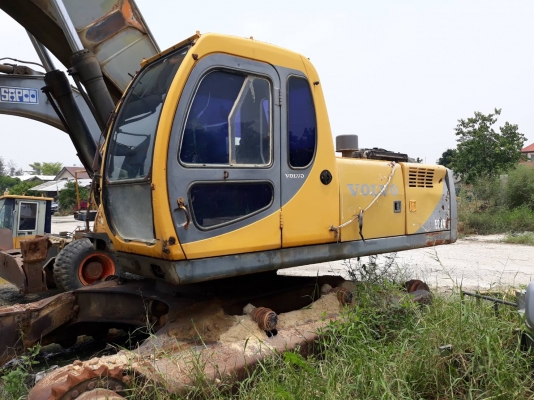 ขายด่วน VOLVO 290. สภาพดี ราคาถูก