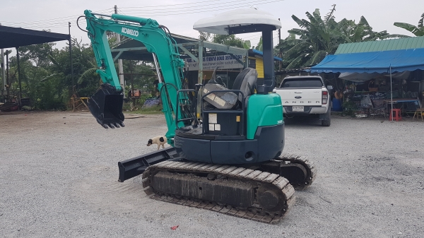 ขายรถขุดkobel30srคอนโทรนสั้นปั๊มนิ้ว