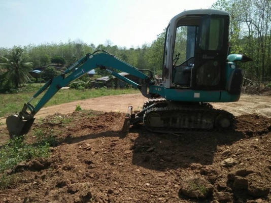 KOMATSU PC 25R-8