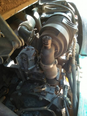 KOMATSU PC 25R-8