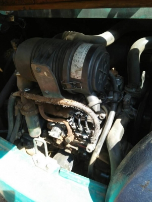 KOMATSU PC 25R-8