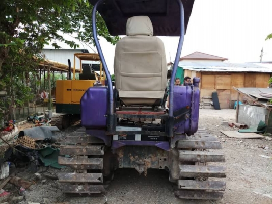 KOMATSU  D20-3  + รถบดล้อยาง 7ล้อ