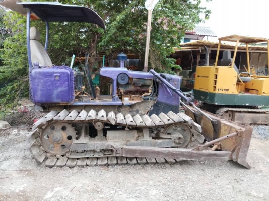 KOMATSU  D20-3  + รถบดล้อยาง 7ล้อ