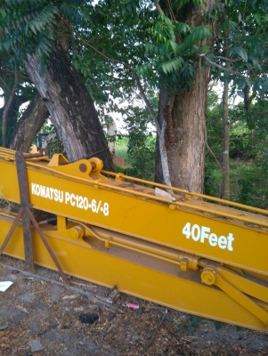 ชุดบูมอาร์มยาว 40 ฟุต KOMATSU ใส่ PC120 รุ่น 3, 5, 6, 7 ใส่ KOBELCO MARK3, MARK5 โคนบูมกว้าง 58 ซม. ของใหม่นำเข้าจากนอก 1 ชุด มี บูม อาร์ม บุ้งกี๋ กระบอก ครบ นำไปติดตั้งใช้ได้ทันที