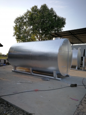 ถังน้ำมัน9000ลิตร +หัวจ่ายน้ำมัน ถังน้ำมัน9000ลิตร +หัวจ่ายน้ำมัน