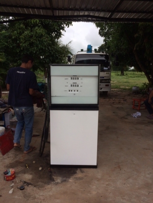 ถังน้ำมัน9000ลิตร +หัวจ่ายน้ำมัน ถังน้ำมัน9000ลิตร +หัวจ่ายน้ำมัน