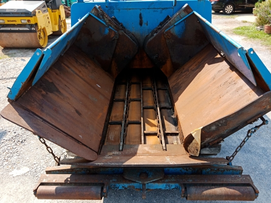 มาใหม่ พร้อมใช้ รถปูยาง 3เมตร HANTA F31C3 นำเข้าจากญี่ปุ่น โทร.090-986-2521 อ๊อบ