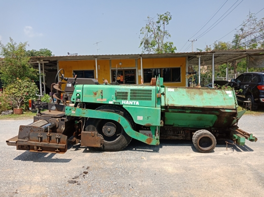 มาใหม่ พร้อมใช้ รถปูยาง 3เมตร HANTA F31W2 นำเข้าจากญี่ปุ่น โทร.090-986-2521 อ๊อบ