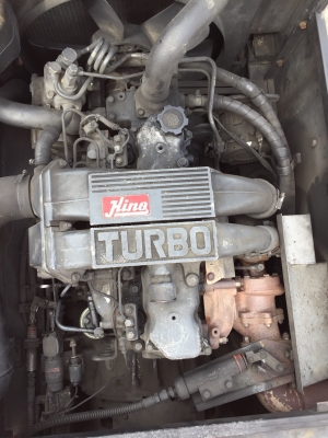 ขาย เครน 10ตัน TADANO TR100M นำเข้าจากญี่ปุ่น โทร.090-986-2521 อ๊อบ