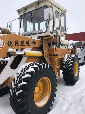 รถญี่ปุ่นเกรดA ขายถูก KOMATSU 510 กรองเดี่ยว ซีเรียลสูง นำเข้าจากญี่ปุ่น โทร.090-986-2521 อ๊อบ