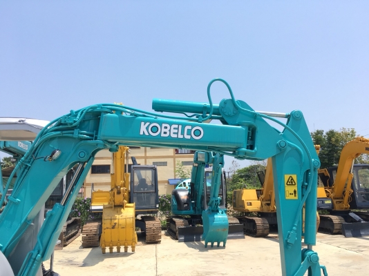 KOBELCO รุ่น: SK30UR-2