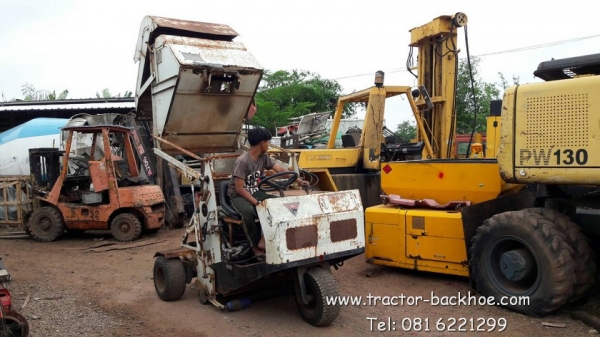 Sale ต้อนรับ สงกรานต์ครับ ขาย รถดูดฝุ่น เก่าญี่ปุ่น ยี่ห้อ HATSUTA เครื่องเบนซิน นิสสัน เก็บกวาดขยะ ใบไม้ แรงดูดดี