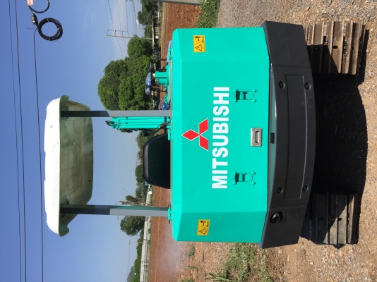 ขายรถขุดแบคโฮ MITSUBISHI MS-035 ขนาด Pc35 รถเก่านอกแท้100\% (เครื่อง4สูบ แทรคเหล็ก ระบบไว) รถพร้อมใช้งาน เอกสารใบอินวอยครบ               ????ราคา  260,000  ต่อรองได้???? ☎️สนใจติดต่อ 096-3268553  (สถิตย์พันธ์) ????ID LINE : 0963268553 ????#ร้านรุ่งเจริญแทร