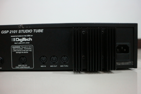เอฟเฟ็ค rack Digitech GSP-2101 Studio Tube สภาพดี พร้อมสายไฟ