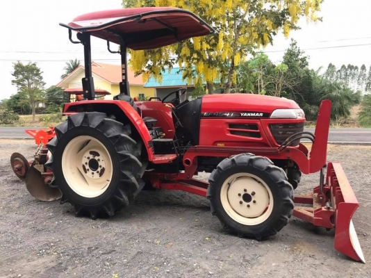 ขายรถไถยันมาร์ #EF494พร้อมอุปกรณ์ ใบมีดดันดินและผานพรวน ???? ราคา 398,000 บาท พร้อมส่งฟรีถึงบ้าน ☎️ โทรสอบถามได้เลยค่ะ 081-9136451 ????ขอดูรูปทาง Line:Bow6451 ????รถสวย สภาพพร้อมใช้งาน ????ชั่วโมงทำงาน 852 ชั่วโมง เครื่องดี เกียร์ดี ยางดีทั้ง 4 เส้น ต ขายรถไถยันมาร์ #EF494พร้อมอุปกรณ์ ใบมีดดันดินและผานพรวน ???? ราคา 398,000 บาท พร้อมส่งฟรีถึงบ้าน ☎️ โทรสอบถามได้เลยค่ะ 081-9136451 ????ขอดูรูปทาง Line:Bow6451 ????รถสวย สภาพพร้อมใช้งาน ????ชั่วโมงทำงาน 852 ชั่วโมง เครื่องดี เกียร์ดี ยางดีทั้ง 4 เส้น ต