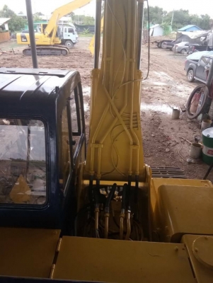 ขาย 880,000 KOBELCO sk 200-3 เอกสารเล่ม ไฟฟ้าครบ เครื่องดี ปั้มแรง เอวแน่น ช่วงล่างสวย แอร์เย็นบิ้วใหม่ทั้งคัน เปลี่ยนกรองเปลี่ยนถ่ายของเหลวทั้งคัน คว้านรูสลักใหม่ทั้งคัน เปรี่ยนบู๊ดสลักใหม่ทั้งคัน เปลี่ยนซีลกระบอก เปลี่ยนสายไฮดอริกใหม่ บุ้งกี๋ใหม่พร้อมใช