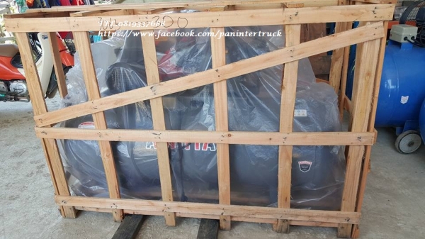 *มหกรรม ลดล้างสต๊อค SALE *10บาร์ *งานนำเข้า สินค้าใหม่แกะกล่อง*เครื่องปั๊มลมASHITA ขนาด300ลิตร ,3 สูบ ,4HPแรง, 220V.(สามารถใช้กับไฟฟ้าบ้านได้) ยังไม่เคยใช้งาน