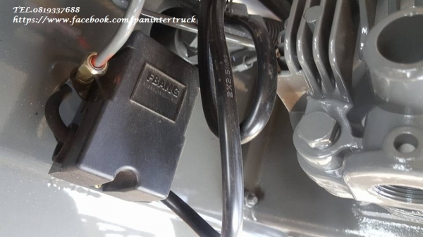 *มหกรรม ลดล้างสต๊อค SALE *10บาร์ *งานนำเข้า สินค้าใหม่แกะกล่อง*เครื่องปั๊มลมASHITA ขนาด300ลิตร ,3 สูบ ,4HPแรง, 220V.(สามารถใช้กับไฟฟ้าบ้านได้) ยังไม่เคยใช้งาน