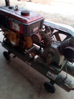 **ขายถูกๆ ปั้มลมมือสองแบบเครื่องยนต์(เก่านอก-ญี่ปุ่น)**เครื่องยนต์Yanmar หัวปั๊มMeiji 5แรง ทดสอบเรียบร้อย เครื่องฟิตสตาร์ทติดง่าย ทุกระบบทำงานได้ดีมาก แน่นๆนิ่งๆพร้อมใช้งานครับ **ขายถูกๆ ปั้มลมมือสองแบบเครื่องยนต์(เก่านอก-ญี่ปุ่น)**เครื่องยนต์Yanmar หัวปั๊มMeiji 5แรง ทดสอบเรียบร้อย เครื่องฟิตสตาร์ทติดง่าย ทุกระบบทำงานได้ดีมาก แน่นๆนิ่งๆพร้อมใช้งานครับ