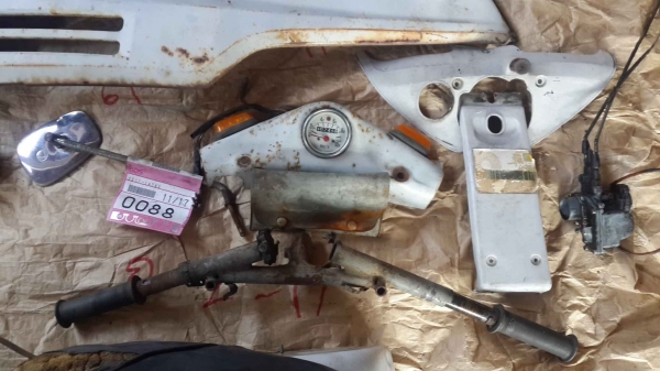 ขายอะไหล่เกือบทั้งคันของ Honda Fuji Rabbit 90cc ปี1965 เป็นรถเก่าญี่ปุ่น มือ1บ้านเรา