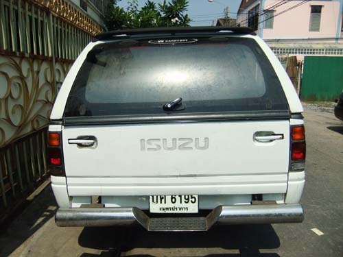 ISUZU SPACECAB 2.8 ปี 95 สีขาว ขายด่วน
