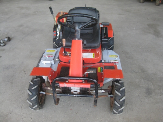 ขายรถตัดหญ้าBRIGGS &amp; STRATT0N MPM- 950พร้อมใช้