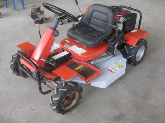 ขายรถตัดหญ้าBRIGGS &amp; STRATT0N MPM- 950พร้อมใช้