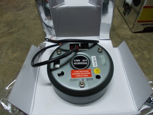 ขาย speedometer 0-300 km/h ขนาด 80mm  1200 บาท