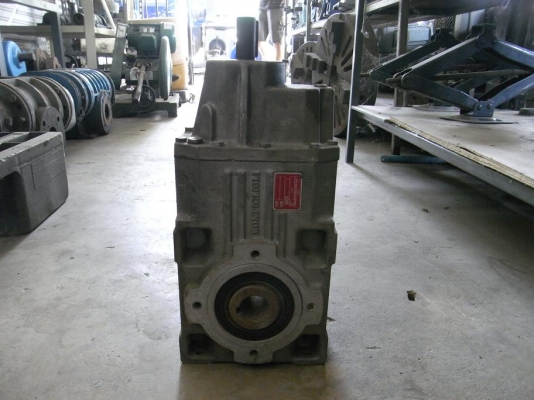 ขายหัวทดเกียร์ ออกได้สองทาง อัตราทด 7ครึ่ง ต่อ 1 สภาพสวยพร้อมใช้งาน