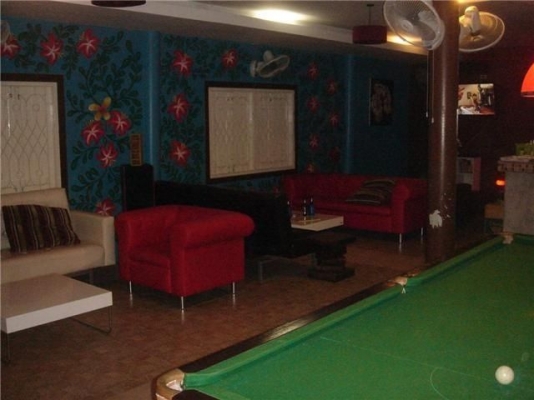 เซ้งบาร์ I Baa Bar ( ไอบ้าบาร์ ),ร้านอาหาร