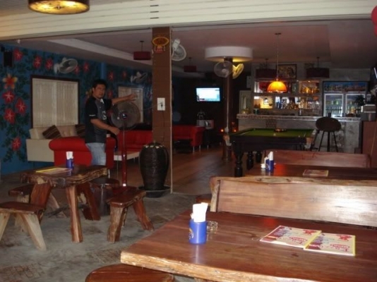 เซ้งบาร์ I Baa Bar ( ไอบ้าบาร์ ),ร้านอาหาร