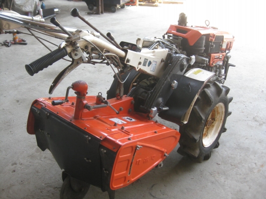 ขายรถพรวนดินCARSSHOVERLING KUBOTA ZK750 7.5แรง พร้อมใช้งาน