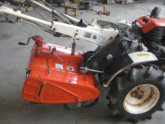 ขายรถพรวนดินCARSSHOVERLING KUBOTA ZK750 7.5แรง พร้อมใช้งาน