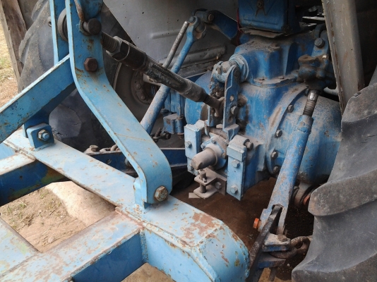 ขาย ฟอร์ด 6600 ทะเบียนพร้อมโอน เครื่องฟิต