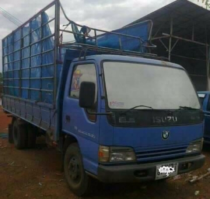 ISUZU ROCKY 210 HP 6SA1 รถหางปลาสิบล้อ 2 เพลา ใช้ลาก PC 200 ได้สบายครับ เครื่องแน่นแรงดี ภายในเก๋งคอนโซลสวย พวงมาลัยเพาเวอร์ เบรคทริ๊ปฟี้ ช่วงล่างใหญ่คัชซีสวย ยาง 10.00 ขอบ 20 สภาพดี เอกสารทะเบียนครบถูกต้องพร้อมโอน ราคาต่อรองได้ครับ