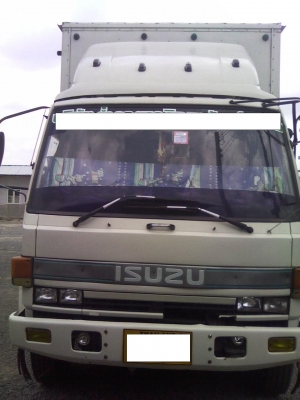 ขายด่วน Isuzu Rocky 195 ฝาดำ ตู้ 10 บาน 7.2 ม.