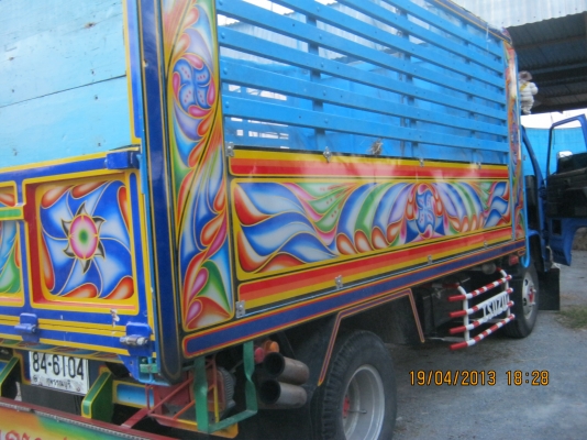 ขายหกล้ออีซูซุNPR58 เครื่อง110 ช่วงล่างเดิมน็อต5ตัว