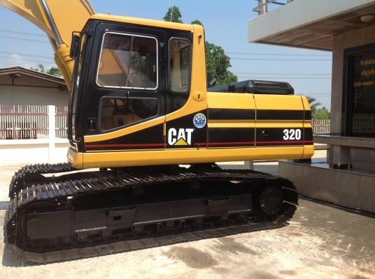 ขายรถแบคโฮ CATERPILLAR 320 V2