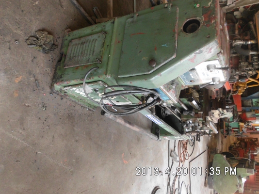 แท่นกลึง PING LING PL-1000 GB  8 ฟุต