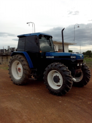 ขายรถไถ ford new holland 7840