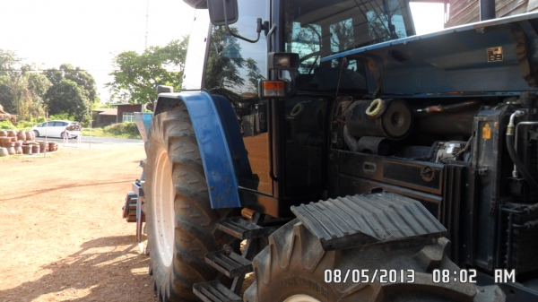 ขายรถไถ ford new holland 7840